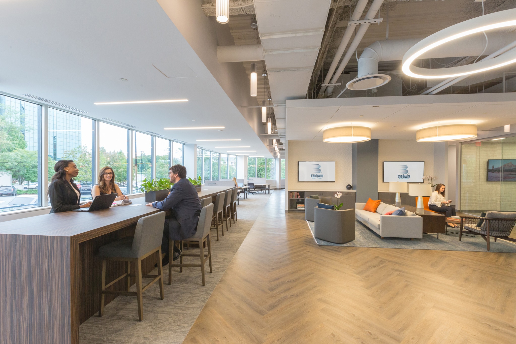 2121 Cooperative Way, Herndon, VA for sale Interior Photo- Image 1 of 1