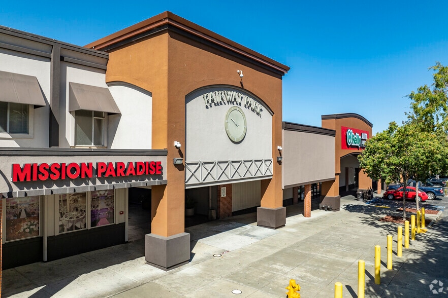 31123 Mission Blvd, Hayward, CA for lease - Building Photo - Image 2 of 14