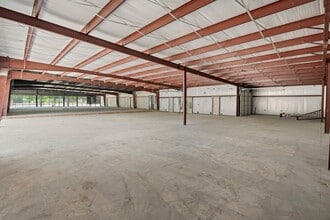 3636 Honea Egypt Rd, Montgomery, TX for lease Interior Photo- Image 2 of 3