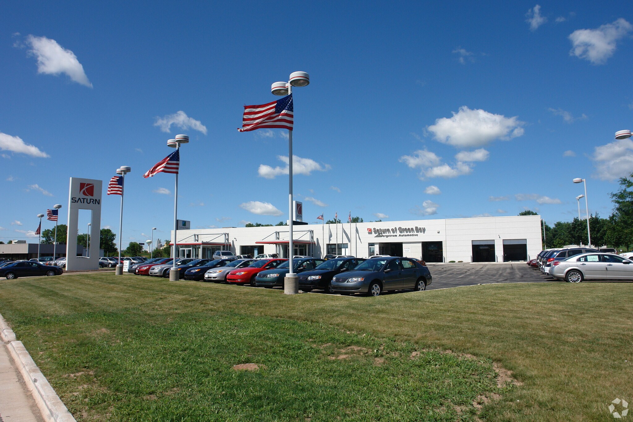 2800 Ramada Way, Green Bay, WI for sale Primary Photo- Image 1 of 1