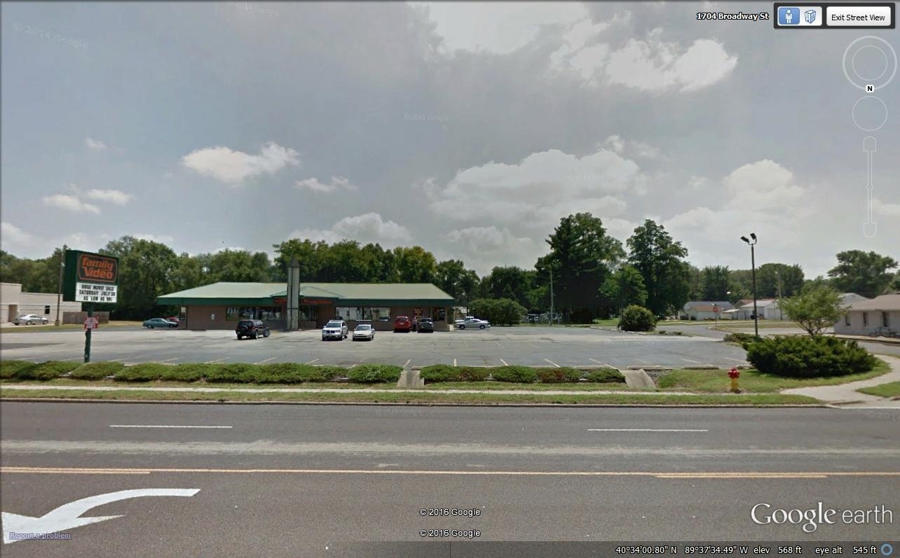 1712 Broadway St, Pekin, IL 61554 | LoopNet