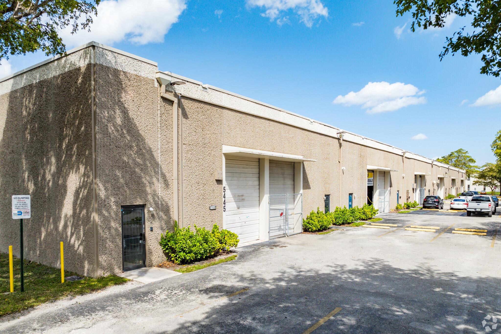 5500-5632 NW 161st St, Hialeah, FL for lease Building Photo- Image 1 of 11