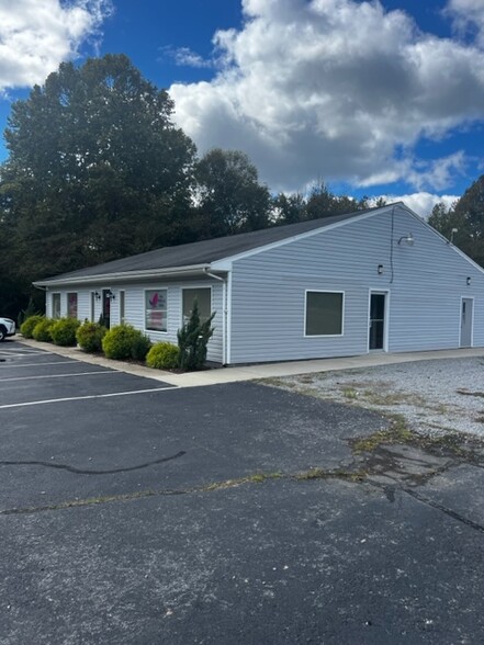 1226 S Main St, Emporia, VA 23847 - Retail for Sale | LoopNet