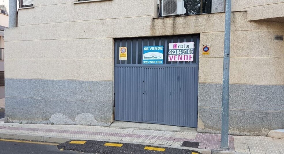 Retail in Salamanca for sale - Building Photo - Image 1 of 13