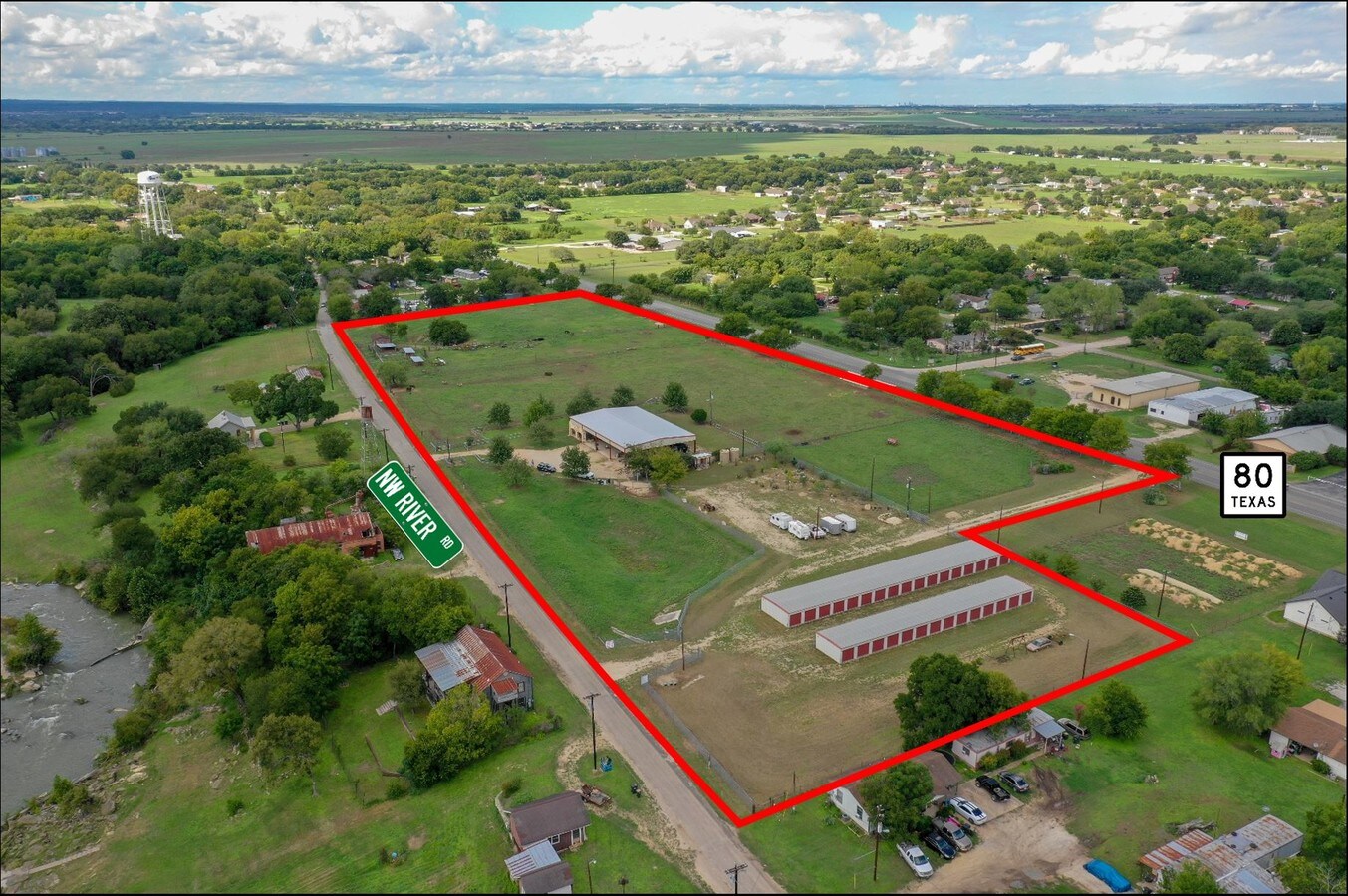 710 NW River Rd, Martindale, TX 78655