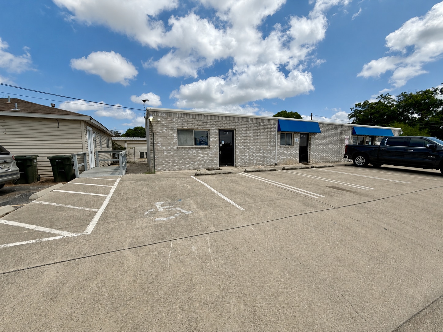 100 Schertz Pky, Schertz, TX for lease Interior Photo- Image 1 of 9