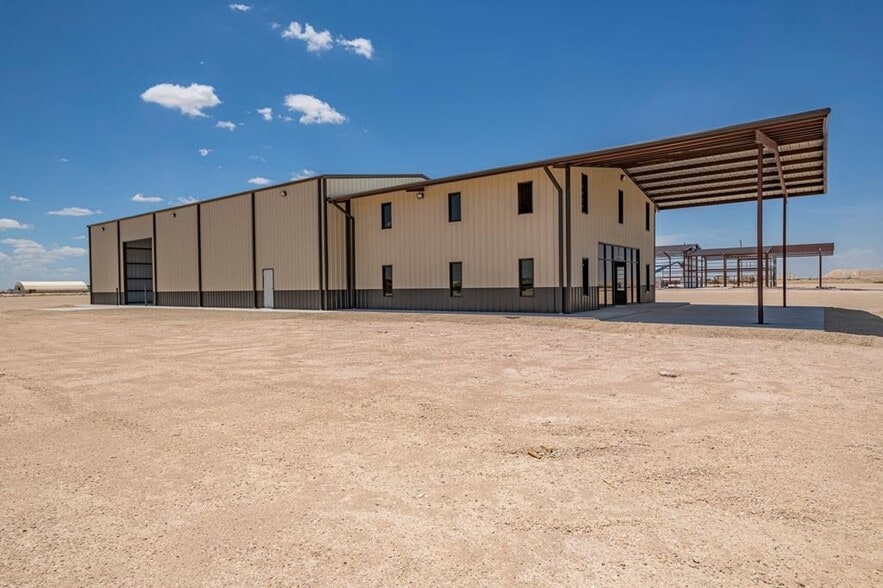 16751 W Basin St, Odessa, TX for lease - Building Photo - Image 1 of 23