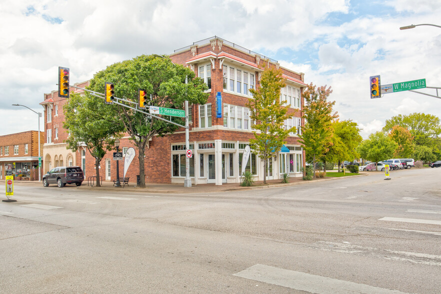 1200 W Magnolia Ave, Fort Worth, TX for lease - Building Photo - Image 1 of 4