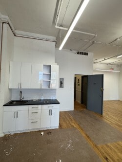 636 Broadway, New York, NY for lease Interior Photo- Image 1 of 5