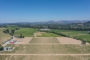 1558 Magnolia Dr, Healdsburg CA - Barndominium