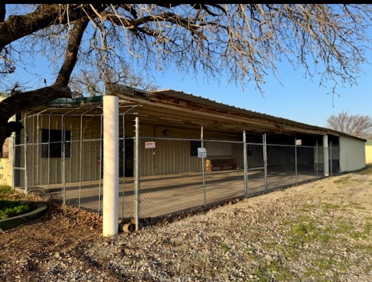 1530 E Reno Rd, Azle, TX for sale Primary Photo- Image 1 of 1