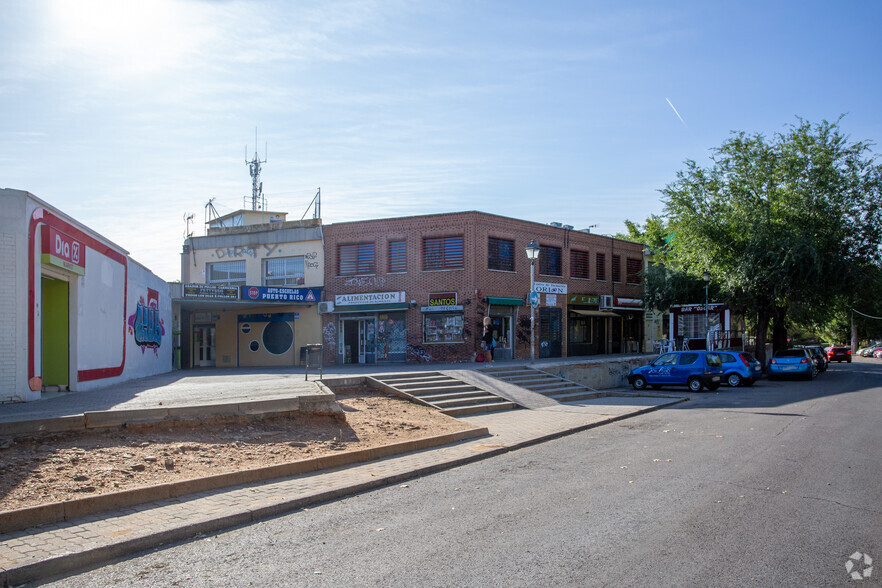 Calle Antonio Machado, 8, Mejorada del Campo, Madrid for sale - Building Photo - Image 2 of 8