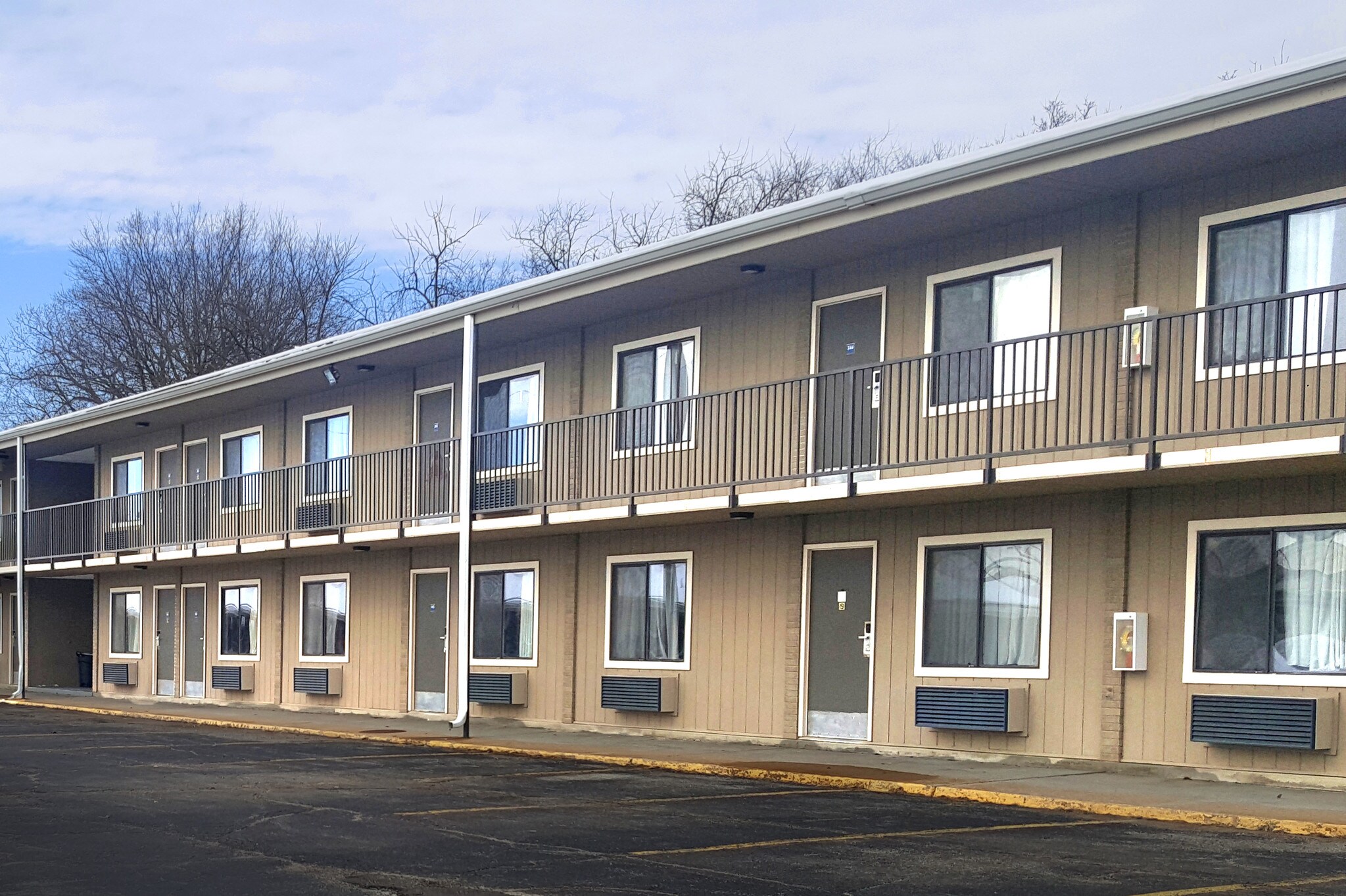 3802 SW Topeka Blvd, Topeka, KS for sale Building Photo- Image 1 of 1