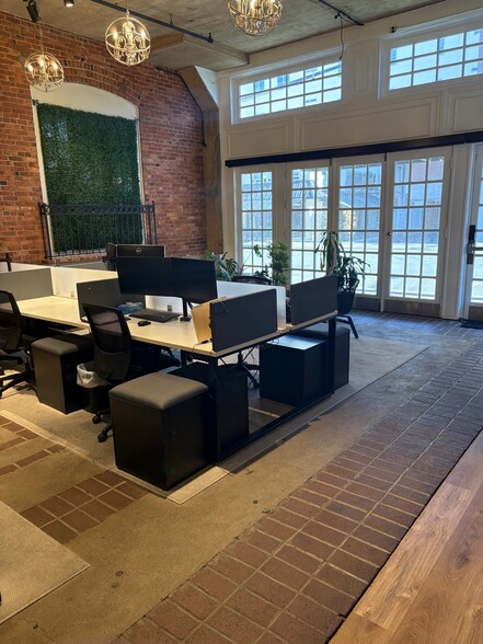 2-40 Bridge Ave, Red Bank, NJ for lease - Building Photo - Image 2 of 6
