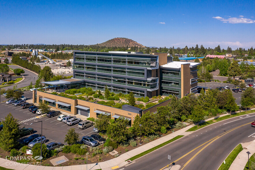 360 SW Bond St, Bend, OR for lease - Building Photo - Image 2 of 26