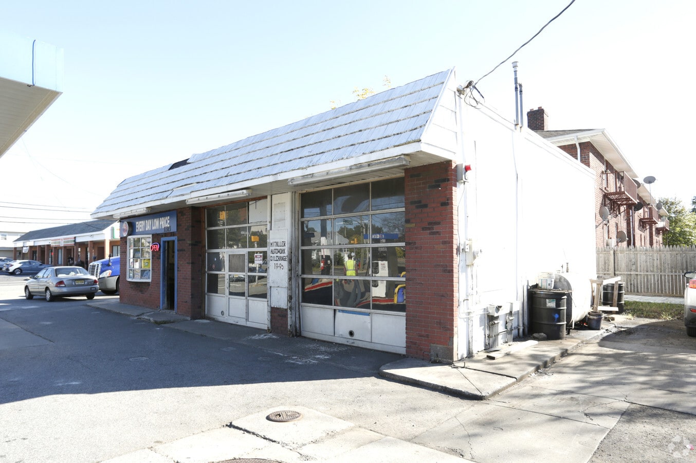 1313 Roosevelt Ave, Carteret, NJ 07008