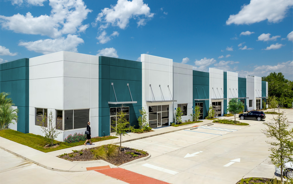 2601 SE Willoughby Blvd, Stuart, FL for lease - Primary Photo - Image 1 of 1