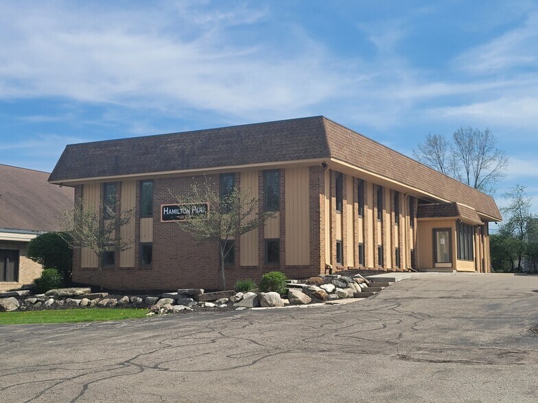 1749 Hamilton Rd, Okemos, MI for sale - Building Photo - Image 1 of 1