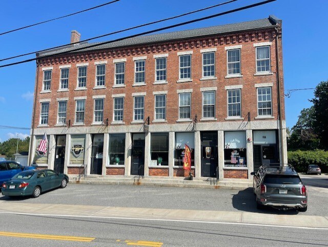 11 Main St, North Smithfield, RI for sale Primary Photo- Image 1 of 1