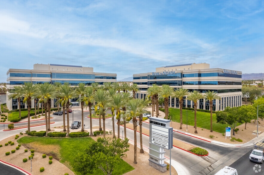 7201 W Lake Mead Blvd, Las Vegas, NV for lease - Building Photo - Image 2 of 6