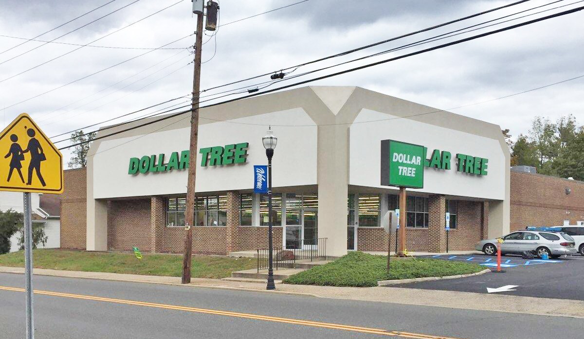 13 N Delsea Dr, Clayton, NJ 08312