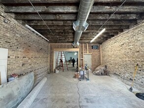 3808 W North Ave, Chicago, IL for lease Interior Photo- Image 2 of 3