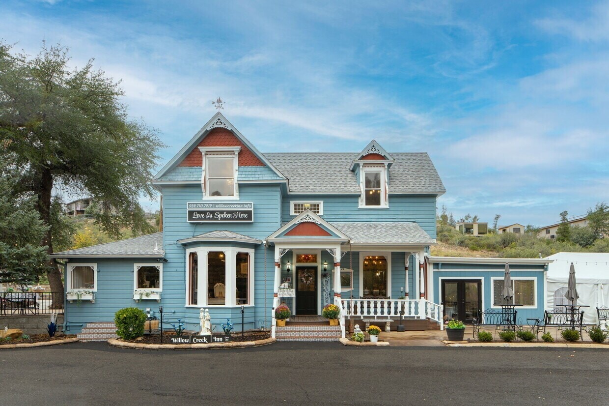 2516 Willow Creek Rd, Prescott, AZ for sale Building Photo- Image 1 of 41