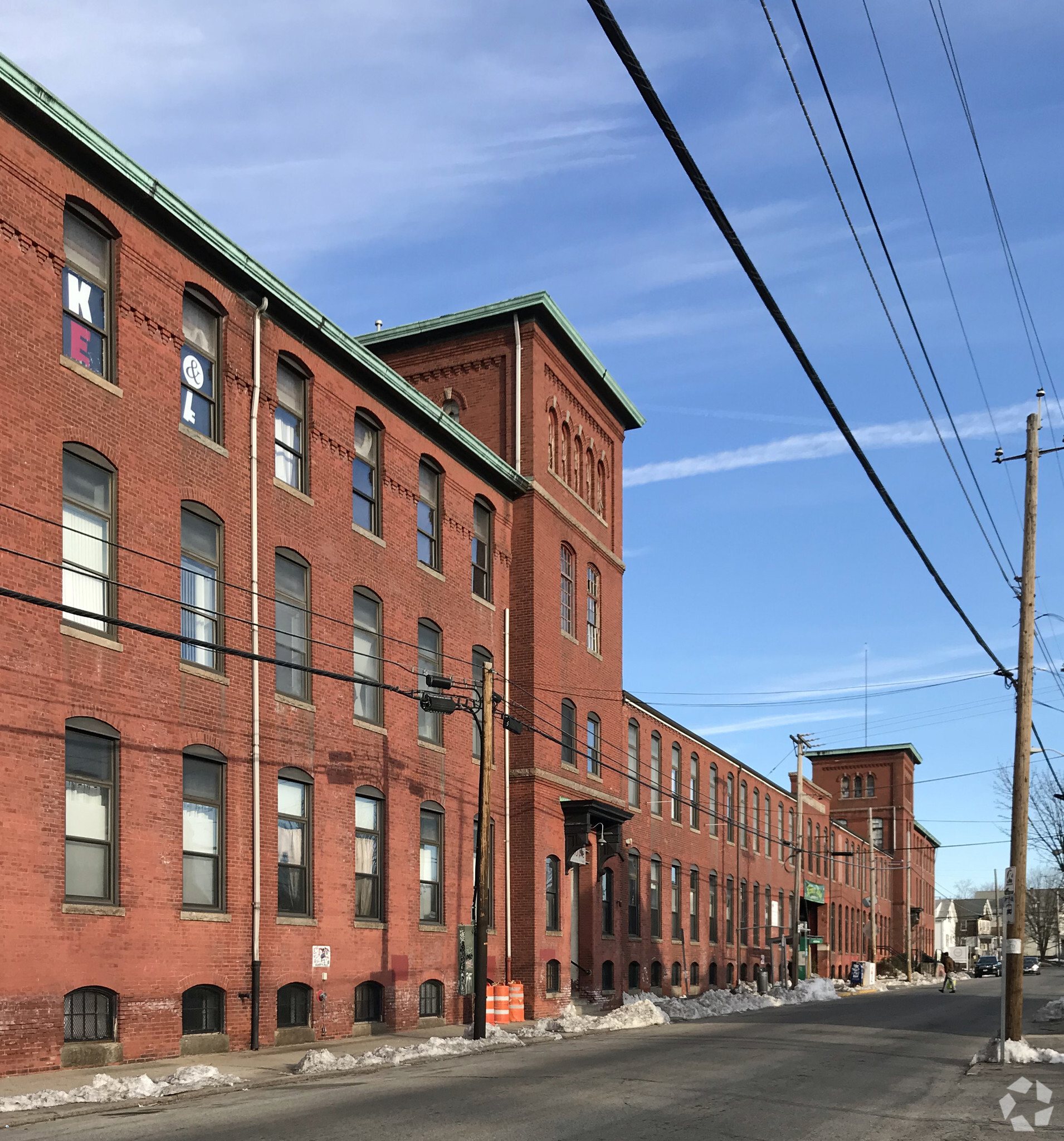 999-1005 Main St, Pawtucket, RI for sale Primary Photo- Image 1 of 1