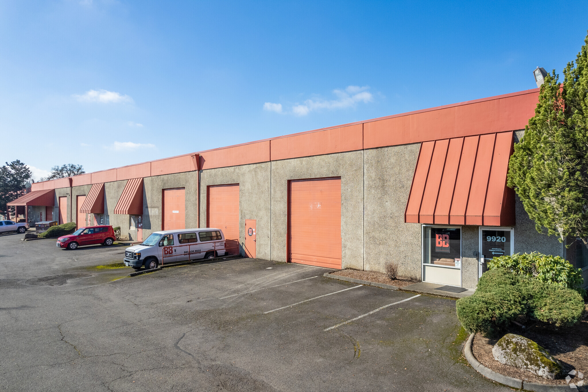 9896-9920 SW Tigard St, Tigard, OR for lease Primary Photo- Image 1 of 12