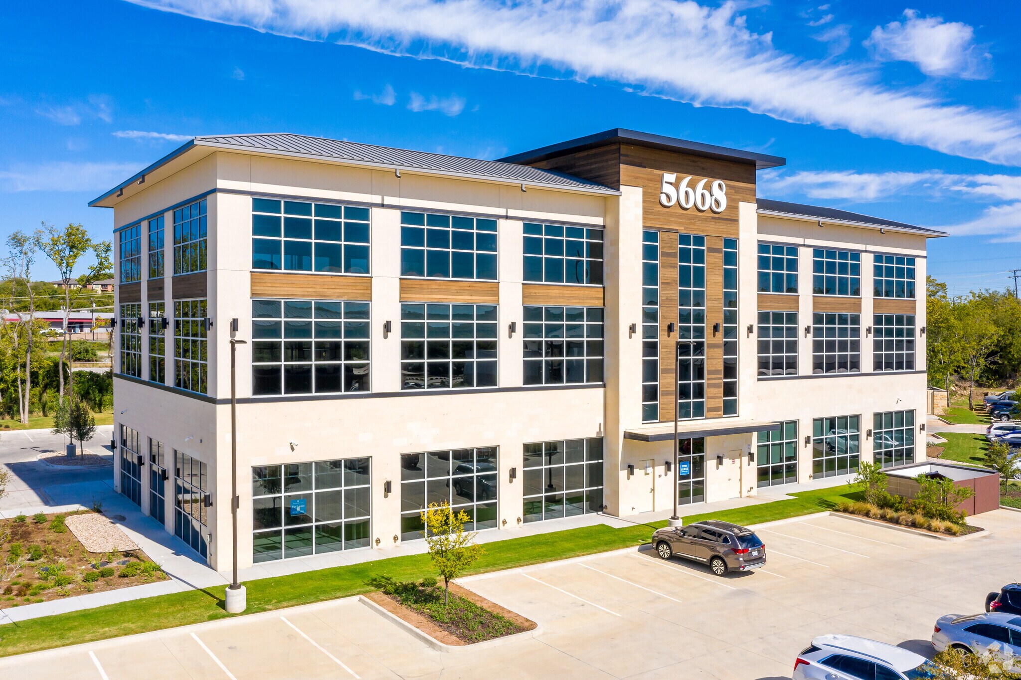 5668 Edwards Ranch Rd, Fort Worth, TX for lease Building Photo- Image 1 of 8