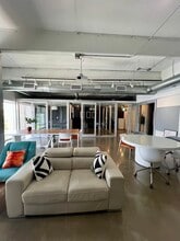 2121 NW 2nd Ave, Miami, FL for lease Interior Photo- Image 2 of 7