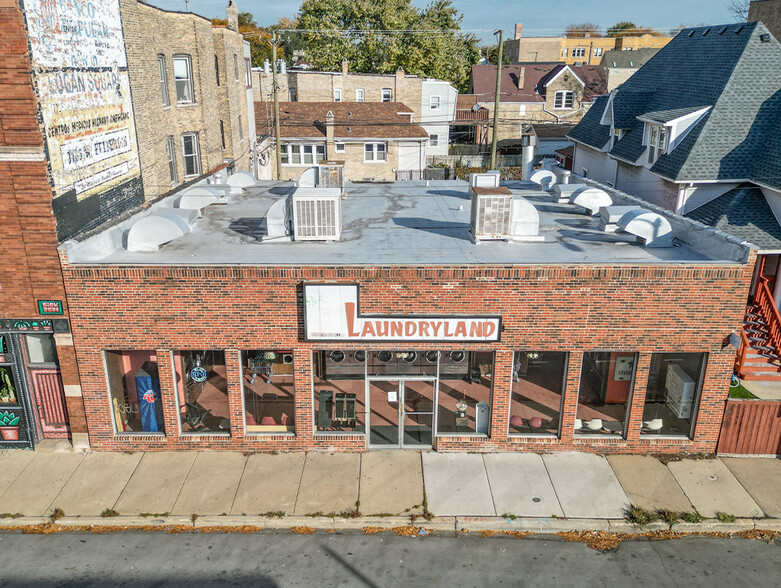 3050 W Diversey Ave, Chicago, IL for sale - Building Photo - Image 1 of 1