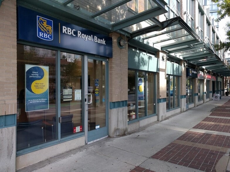 1195 Pacific Blvd, Vancouver, BC for lease - Building Photo - Image 2 of 18
