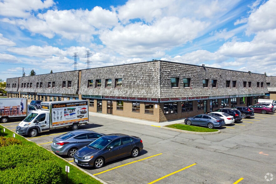 2000 Thurston Dr, Ottawa, ON for lease - Building Photo - Image 2 of 2