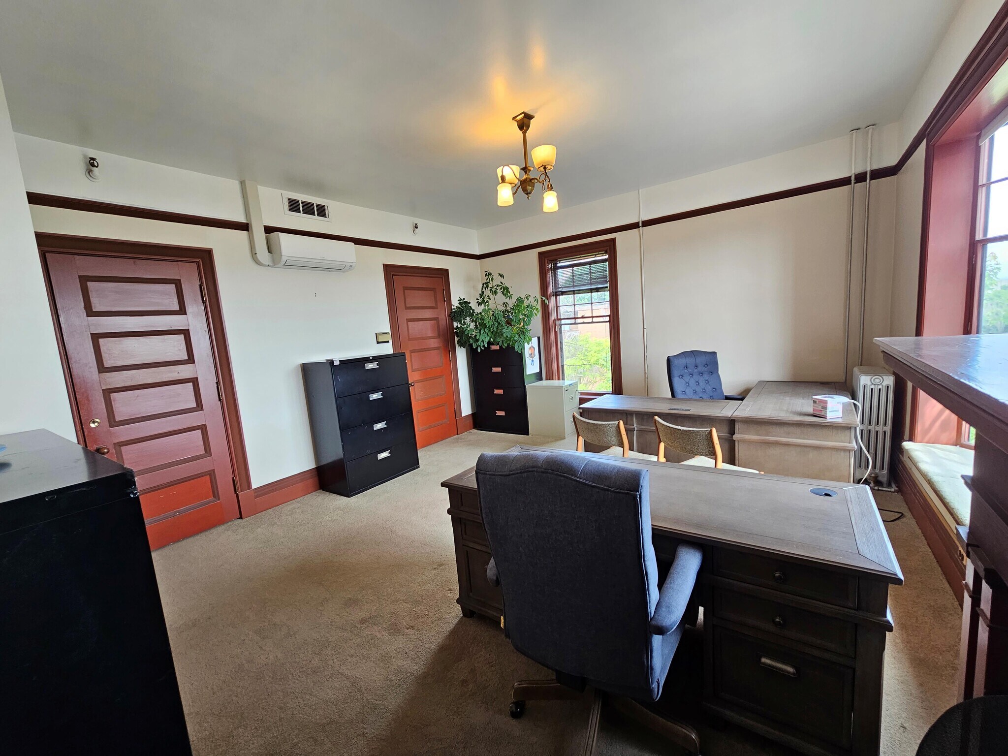 401 Broadway, Tacoma, WA for lease Interior Photo- Image 1 of 4