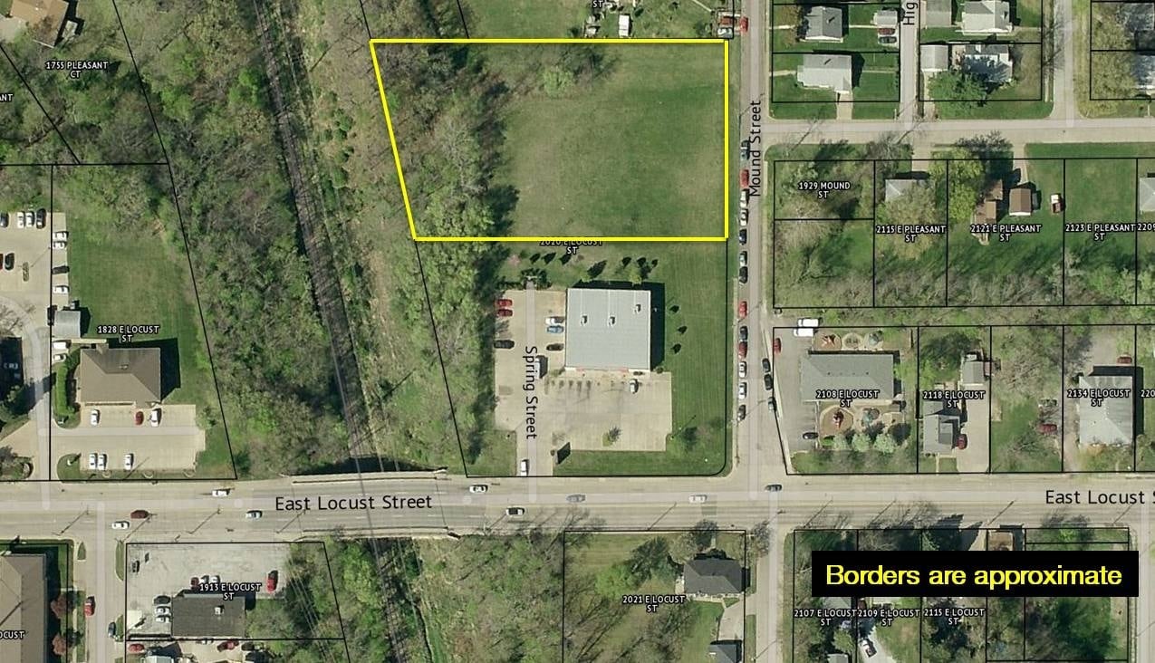 2020 E Locust St, Davenport, IA 52803