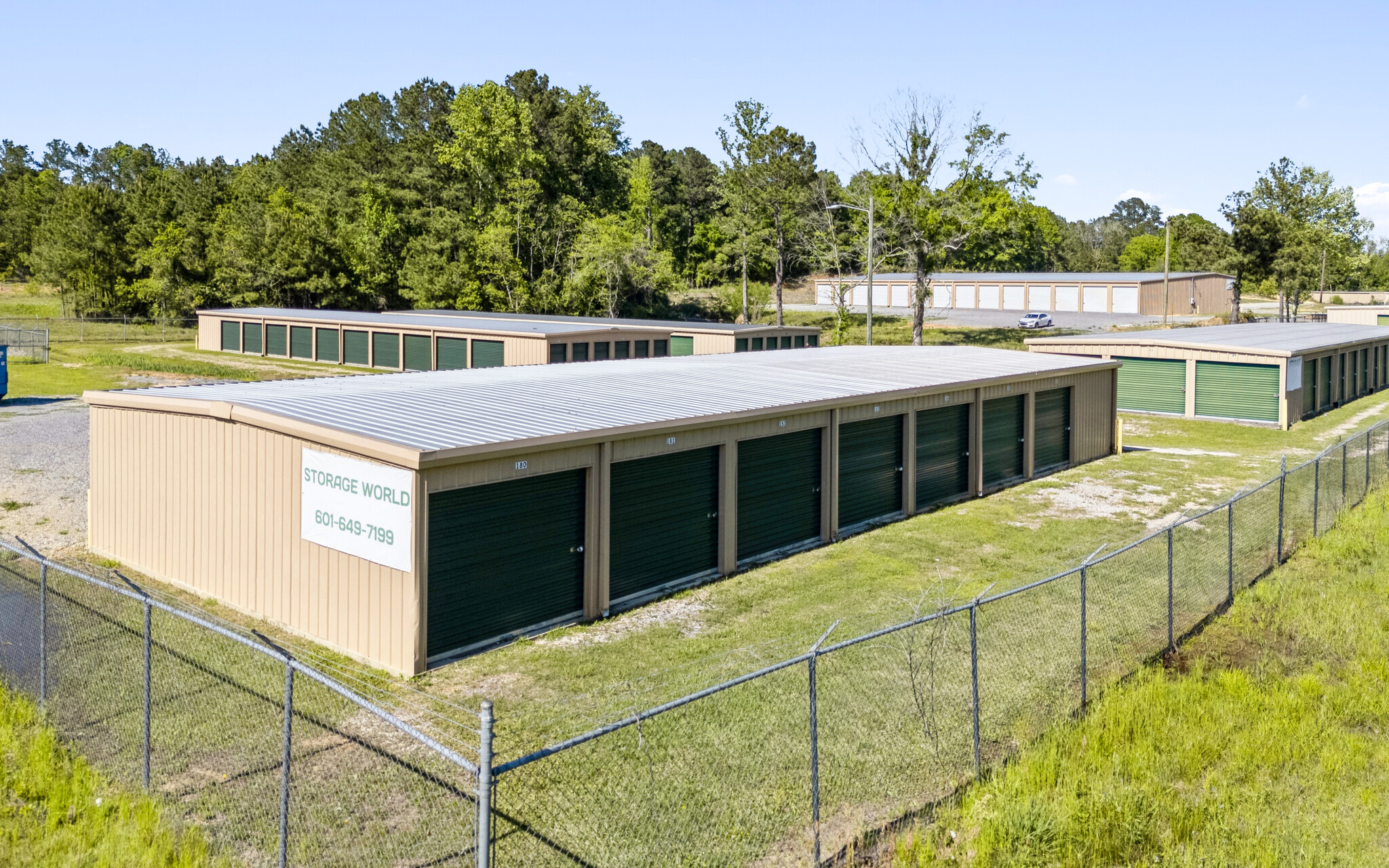 117 Eastview Dr, Laurel, MS for sale Primary Photo- Image 1 of 4