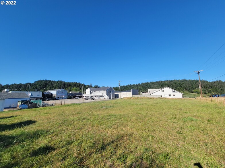 0 5th st, Port Orford, OR for sale - Building Photo - Image 3 of 12