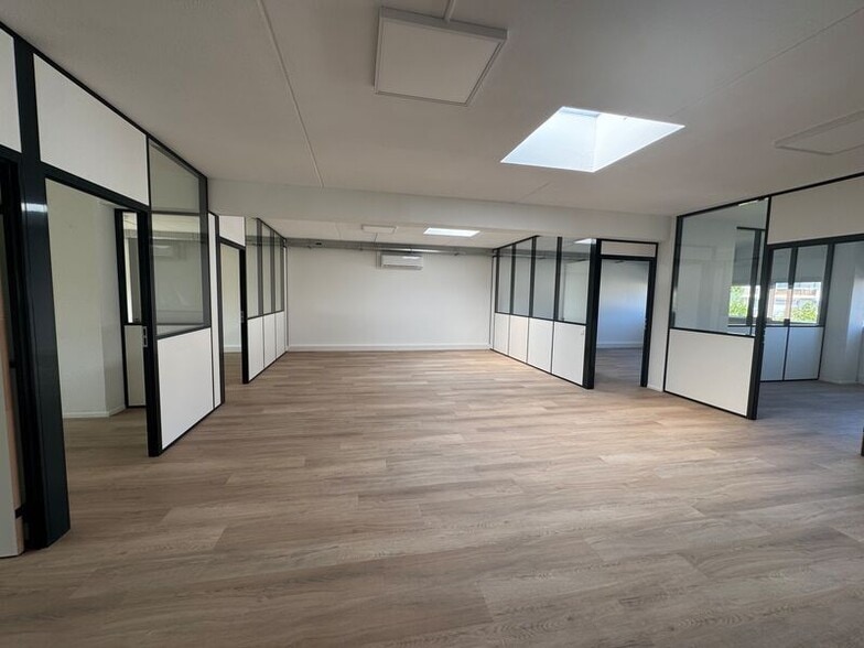 289 Rue Garibaldi, Lyon for lease - Interior Photo - Image 2 of 13