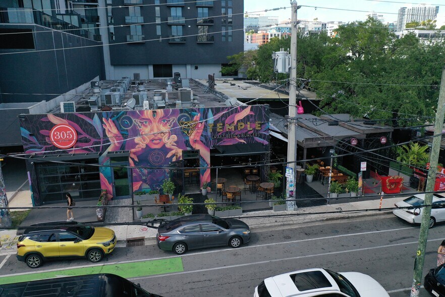 153 NW 24th St, Miami, FL for sale - Building Photo - Image 1 of 7