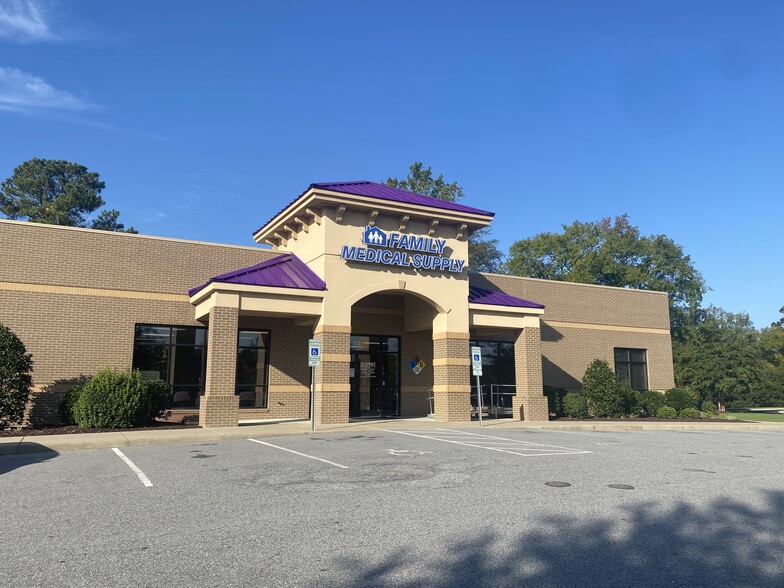 1038 Wh Smith Blvd, Greenville, NC for sale - Building Photo - Image 1 of 1