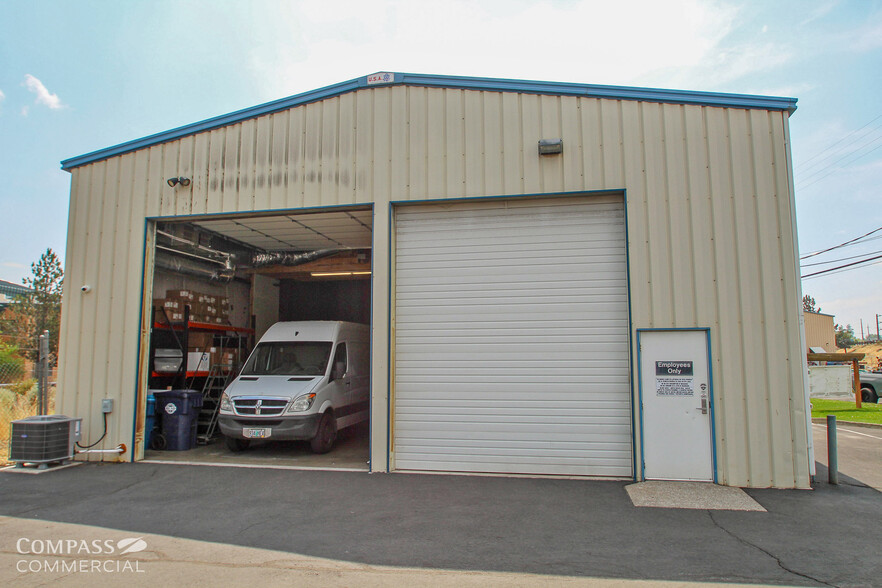 2288 NE 2nd St, Bend, OR for sale - Building Photo - Image 3 of 16