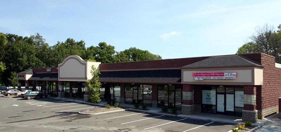 608 N Main St, O'Fallon, MO for lease - Primary Photo - Image 1 of 4