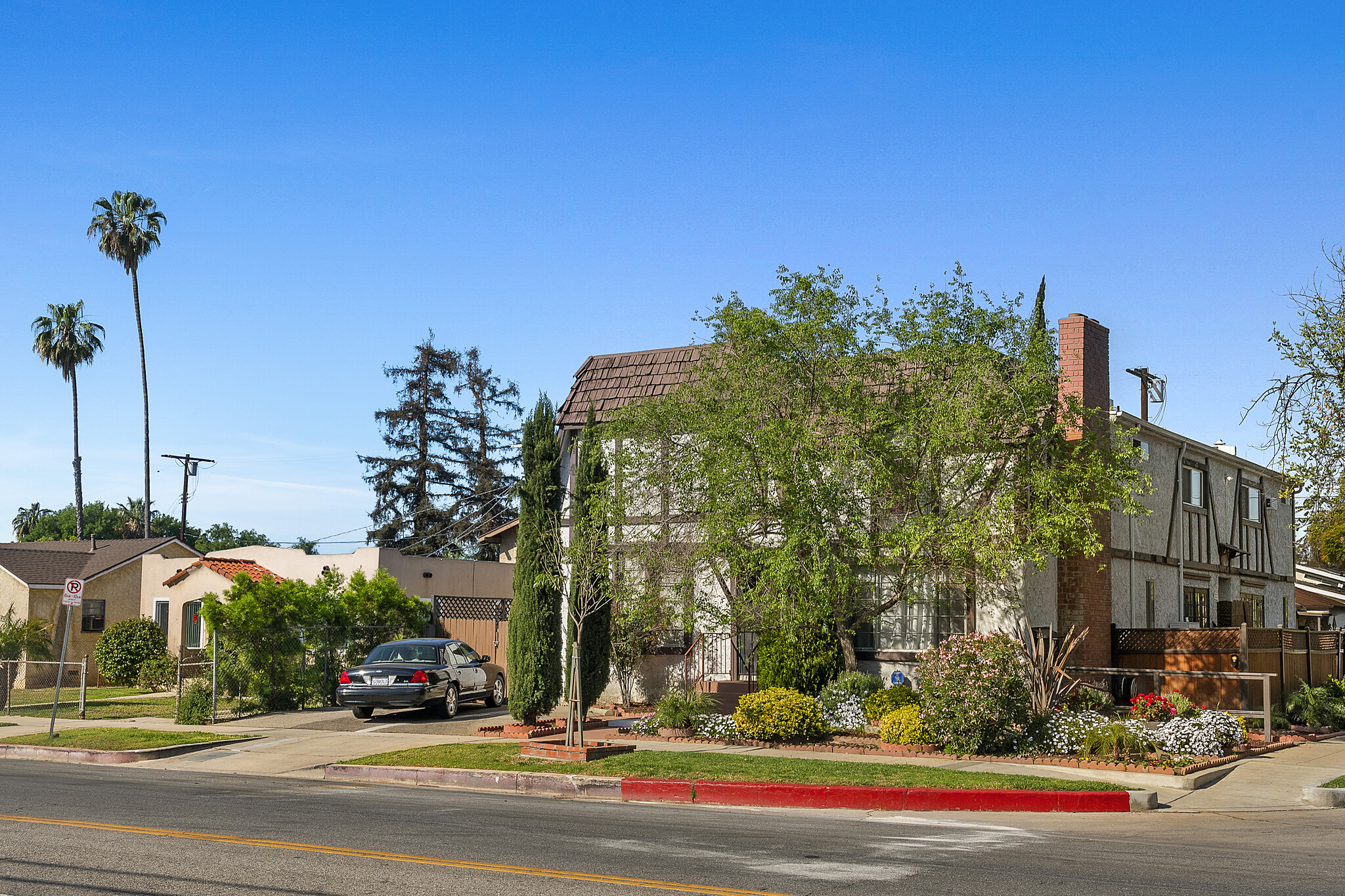 5825 Hazeltine Ave, Van Nuys, CA for sale Building Photo- Image 1 of 1