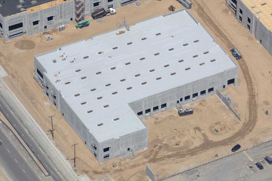 2245 W Valley Blvd, Colton, CA for lease - Construction Photo - Image 3 of 5