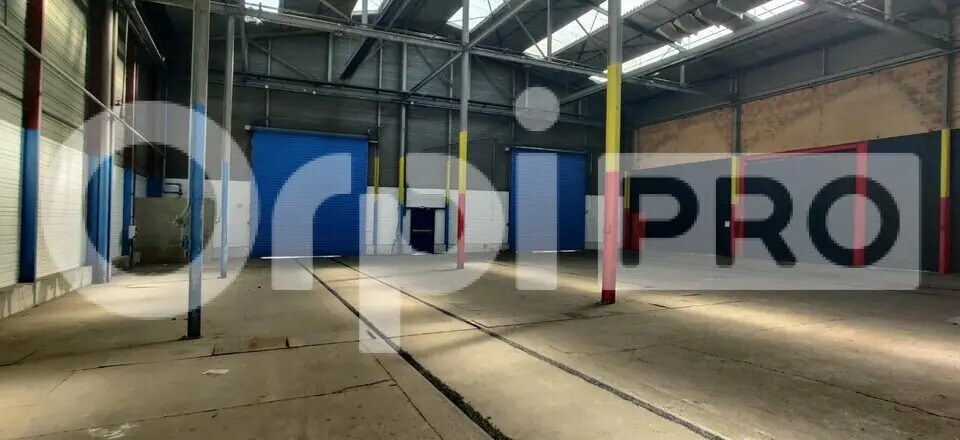 Flex in Corbeil-Essonnes for lease Building Photo- Image 1 of 5