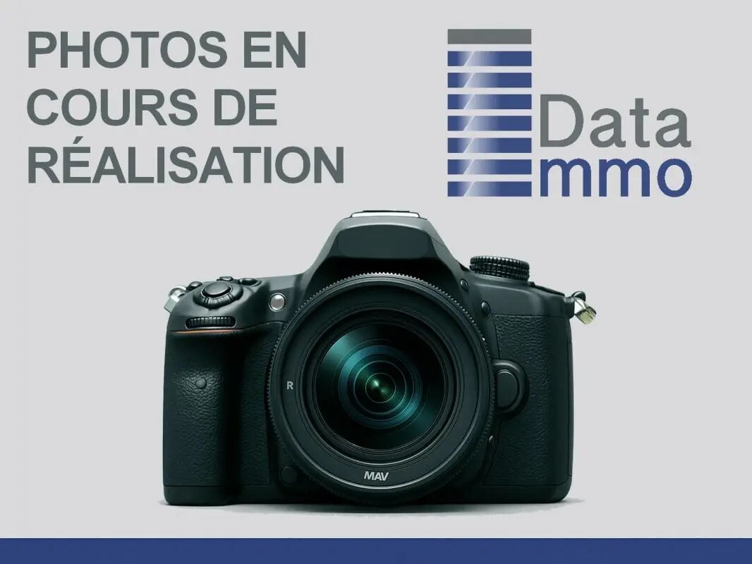 Industrial in Noisiel for lease Building Photo- Image 1 of 3