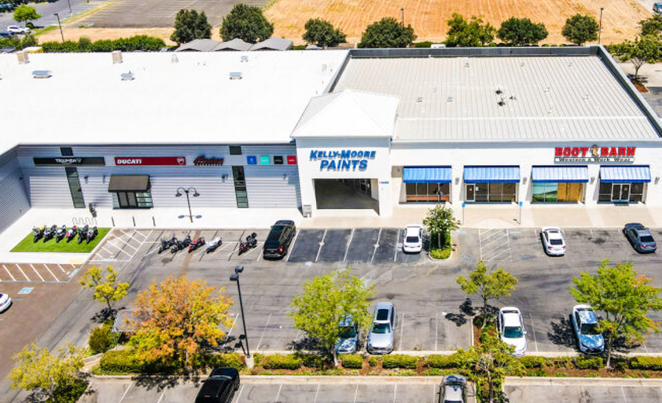 10299 E Stockton Blvd, Elk Grove, CA for lease - Building Photo - Image 1 of 9