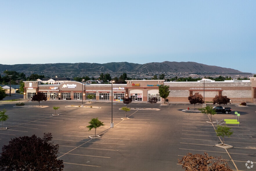 268-280 E 12300 S, Draper, UT for lease - Building Photo - Image 3 of 4