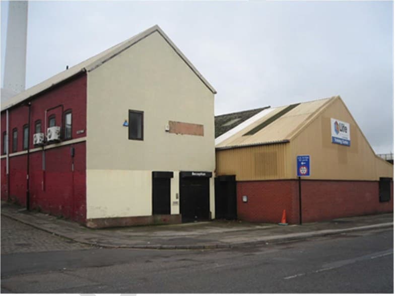 90 Effingham Rd, Sheffield for sale - Primary Photo - Image 1 of 1